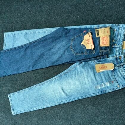Levis